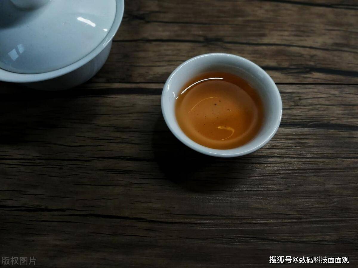 亿百体育：中国10大名茶排名各自特点与口感茶叶产地(图6)